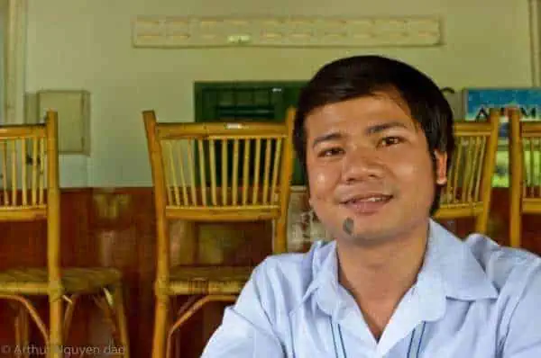 Explore Battambang – The administrator musician