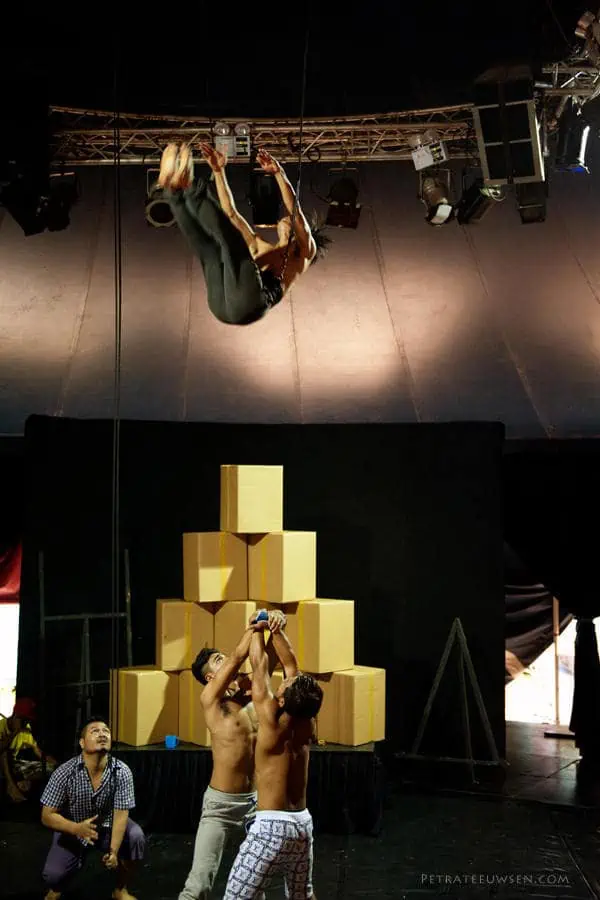 Phare Circus artistic coach Bonthoeun HOUN rehearses with performers