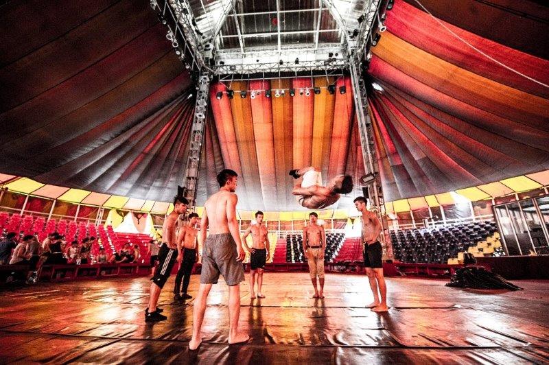 Tini Tinou International Circus Festival